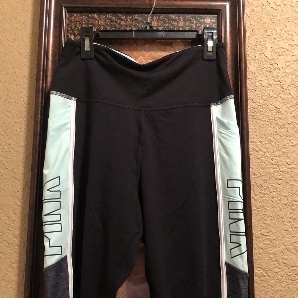 PINK Victoria’s Secret Ultimate High Waist Ankle Leggings Mint green/ Black/Gray